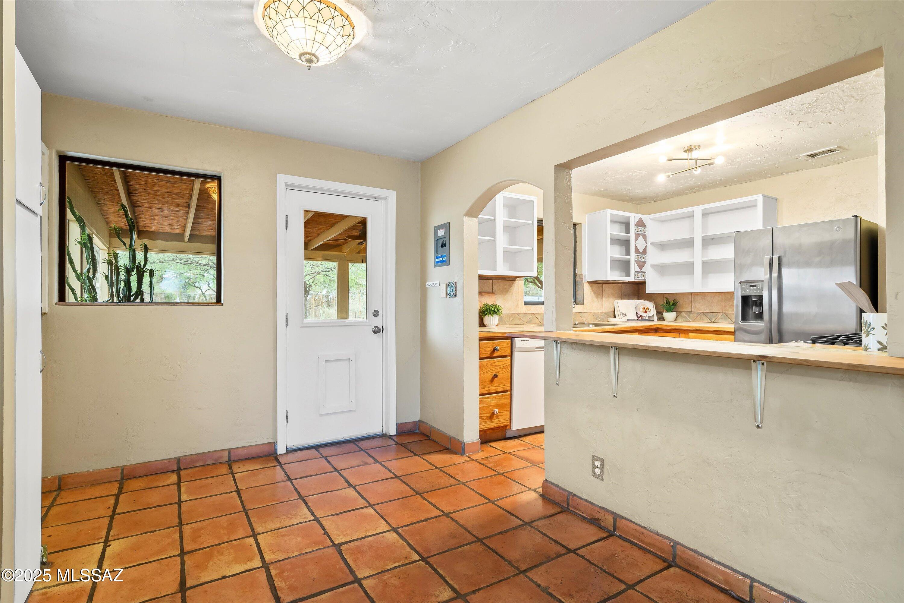 421 S Columbus Boulevard