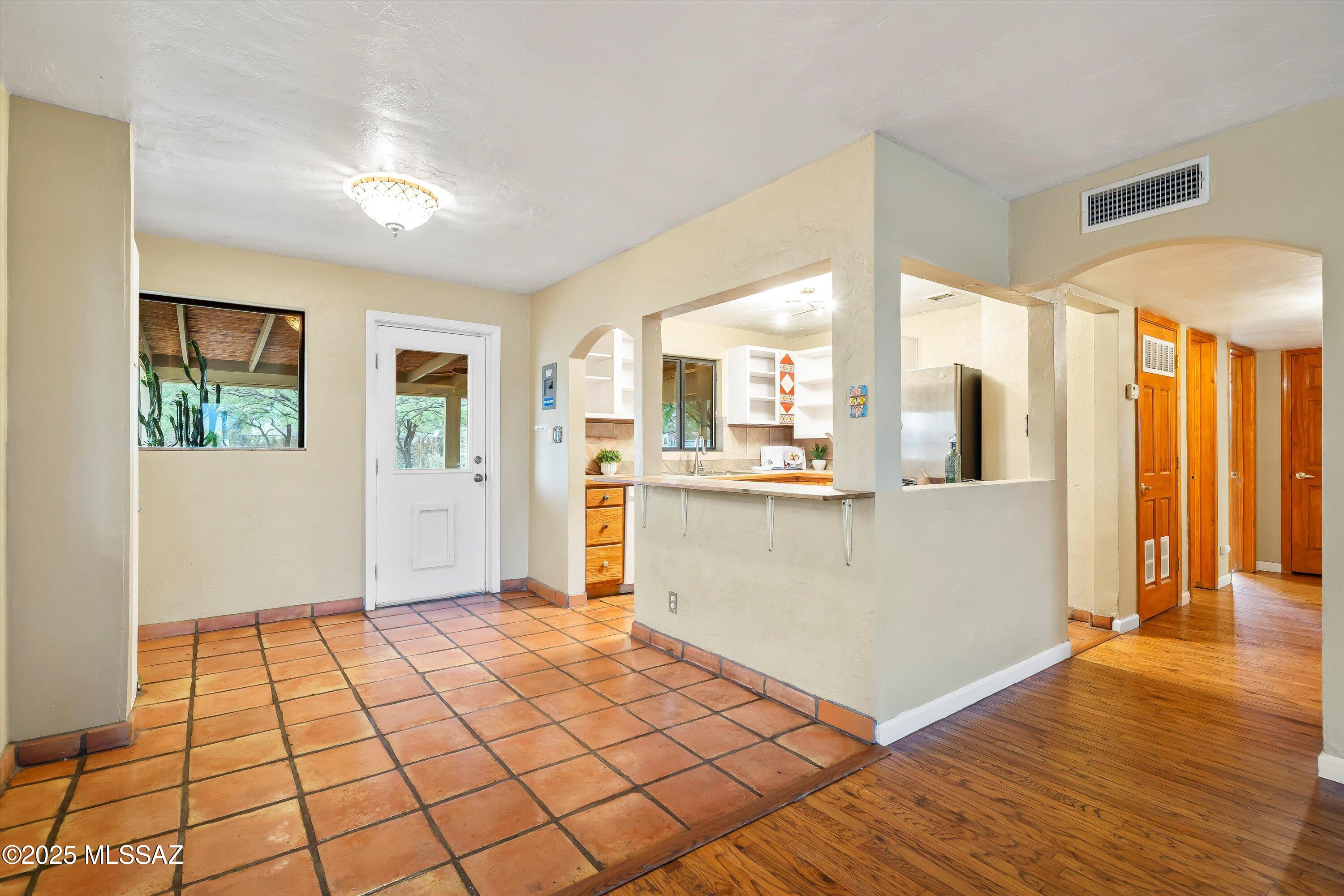 421 S Columbus Boulevard