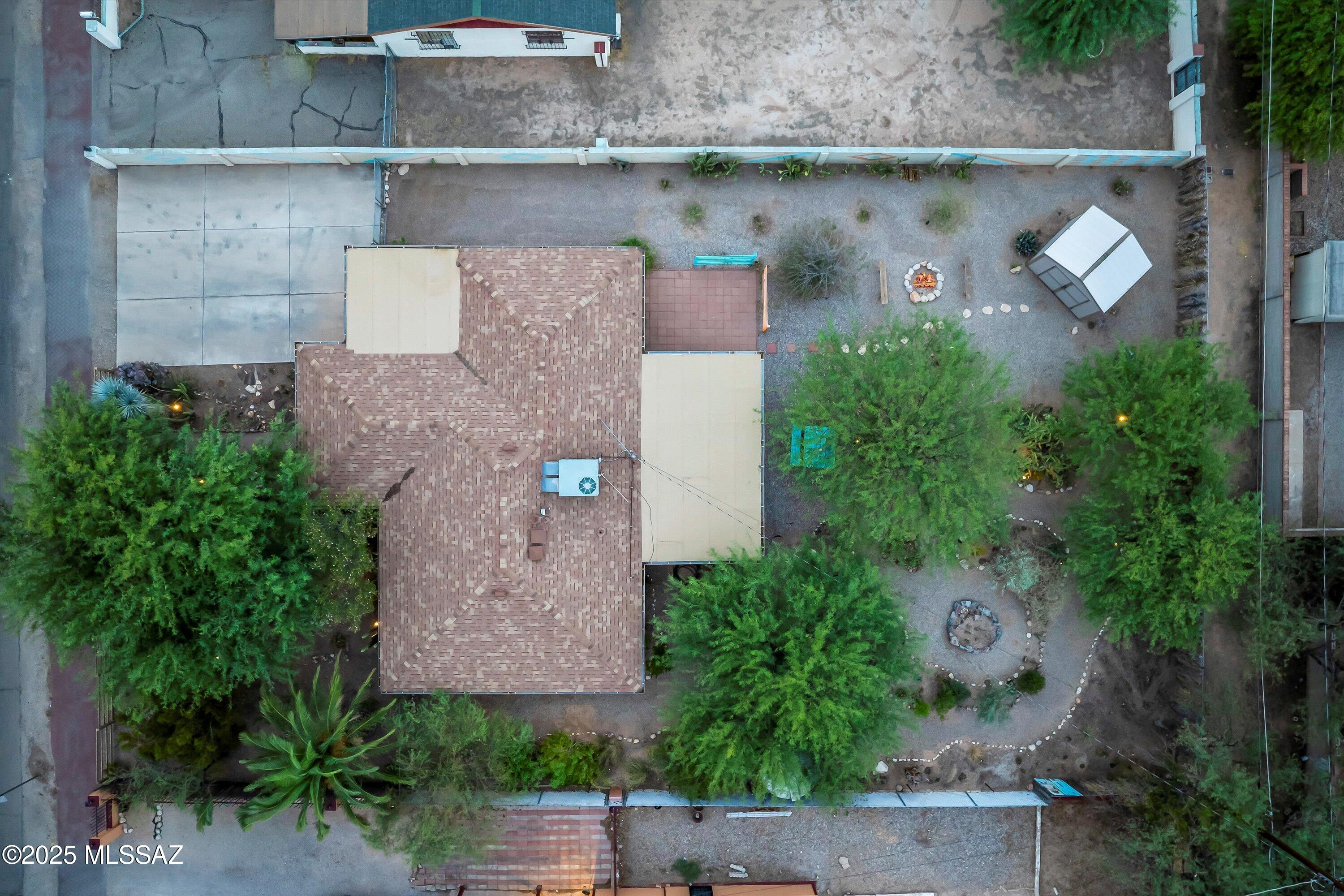 421 S Columbus Boulevard