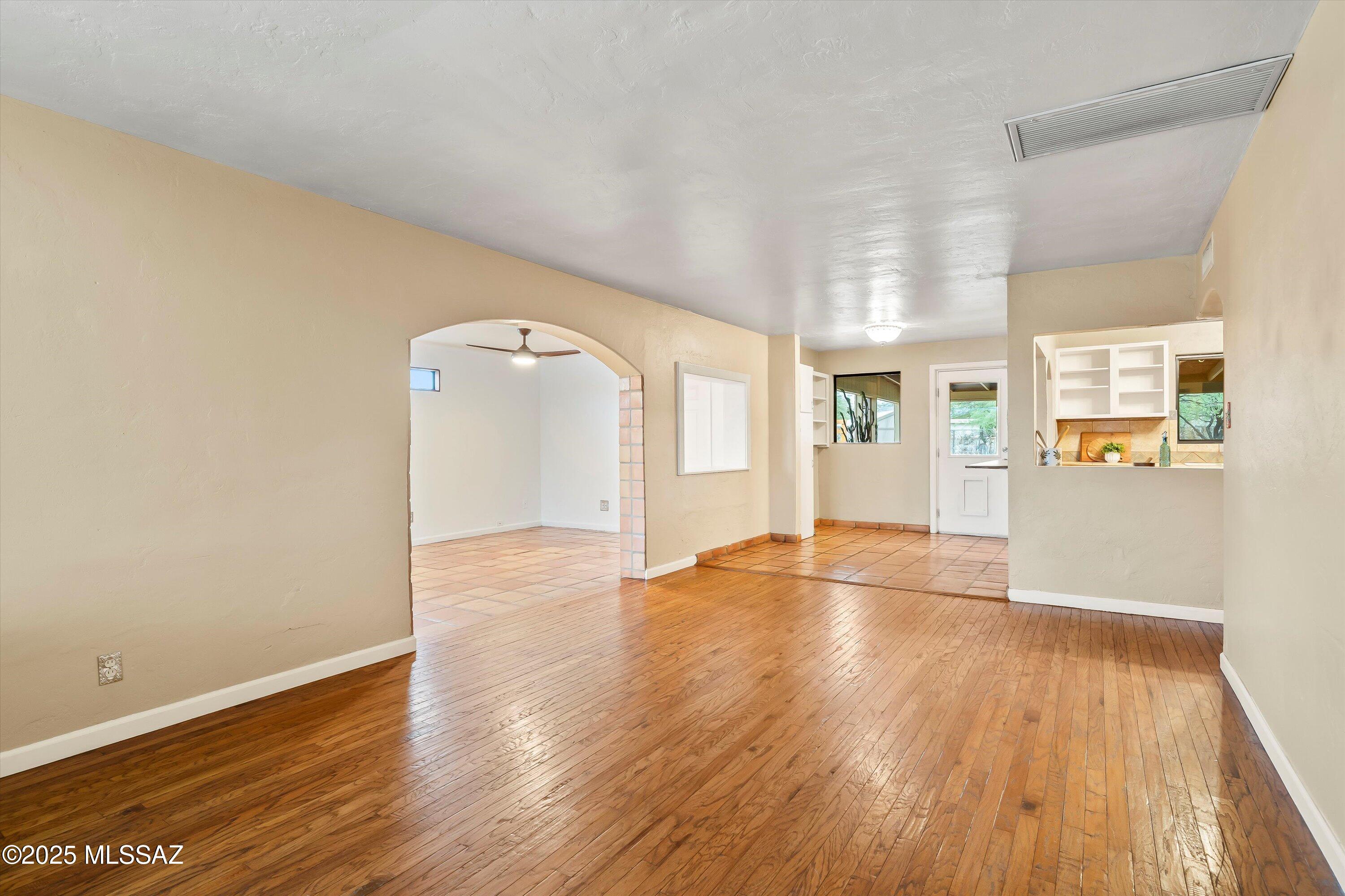 421 S Columbus Boulevard