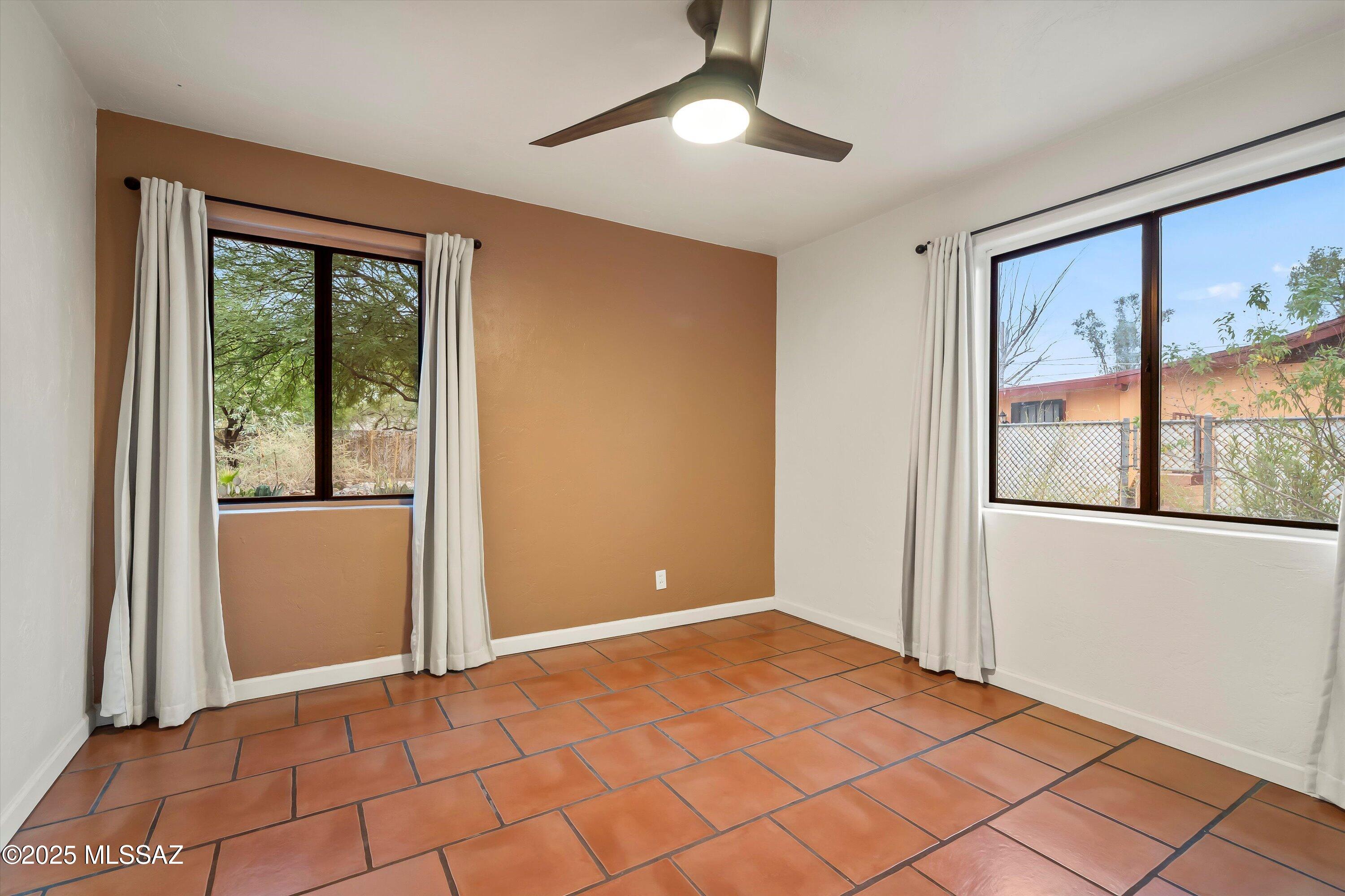 421 S Columbus Boulevard