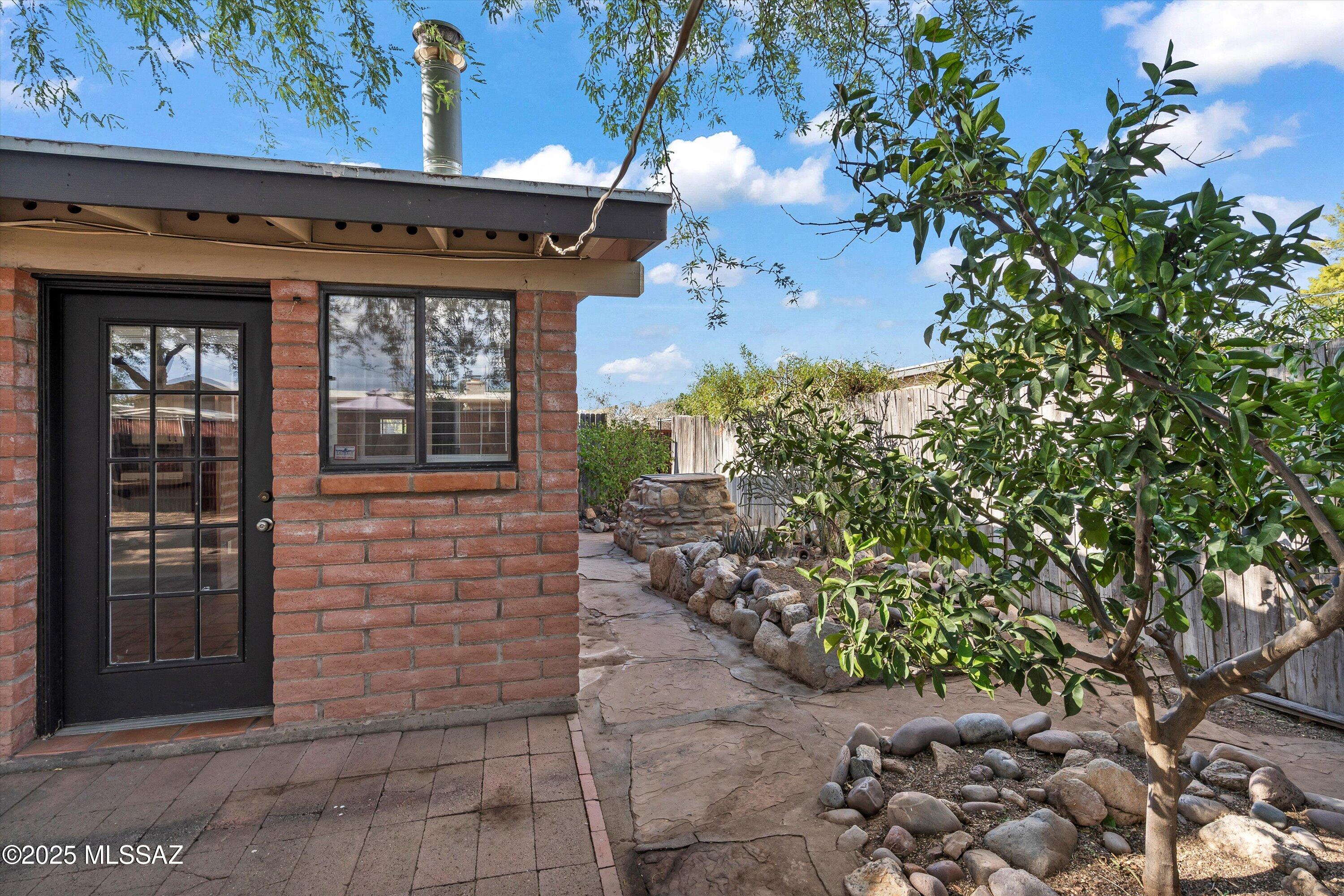8444 E Louise Drive