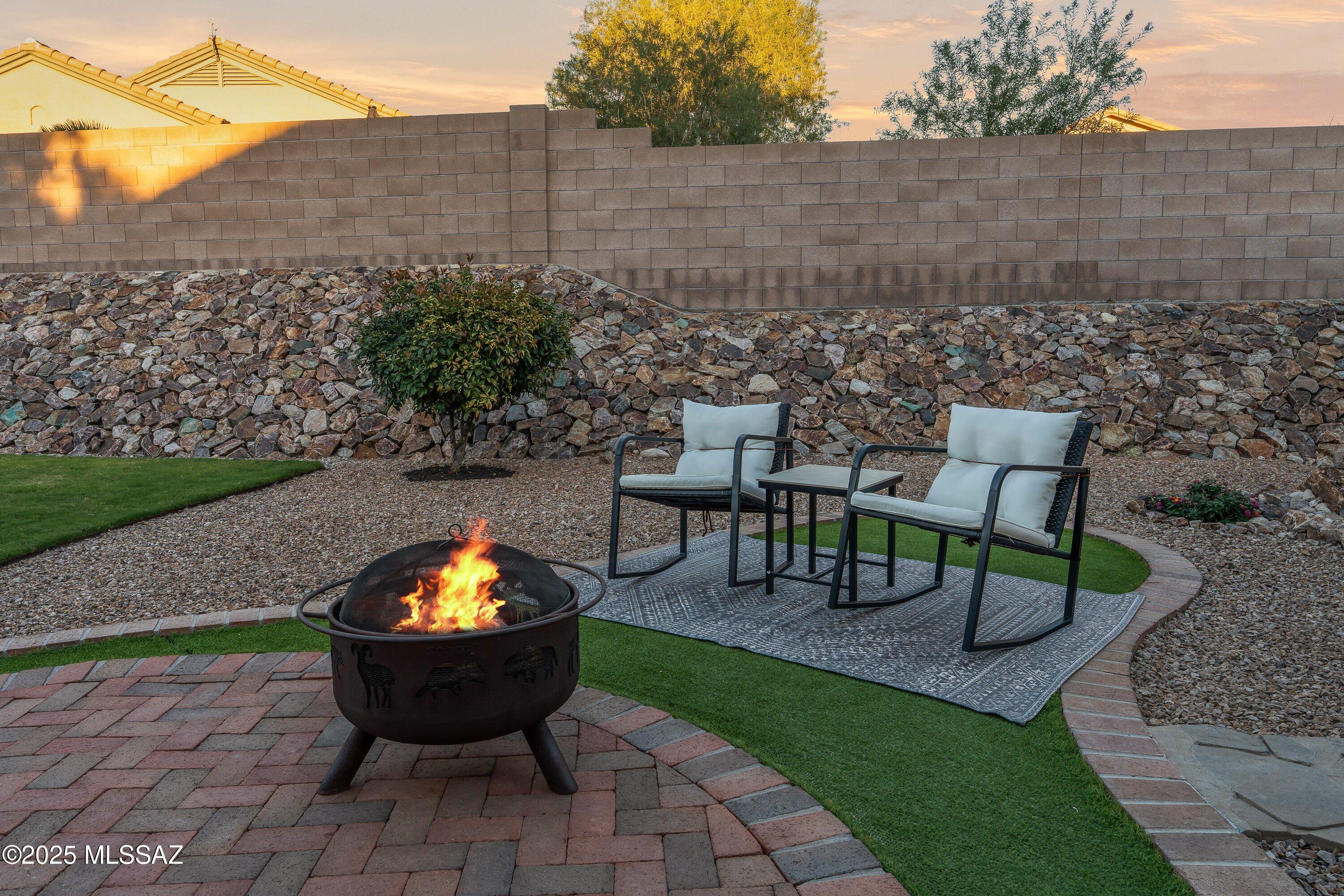 12898 N Cenozoic Drive