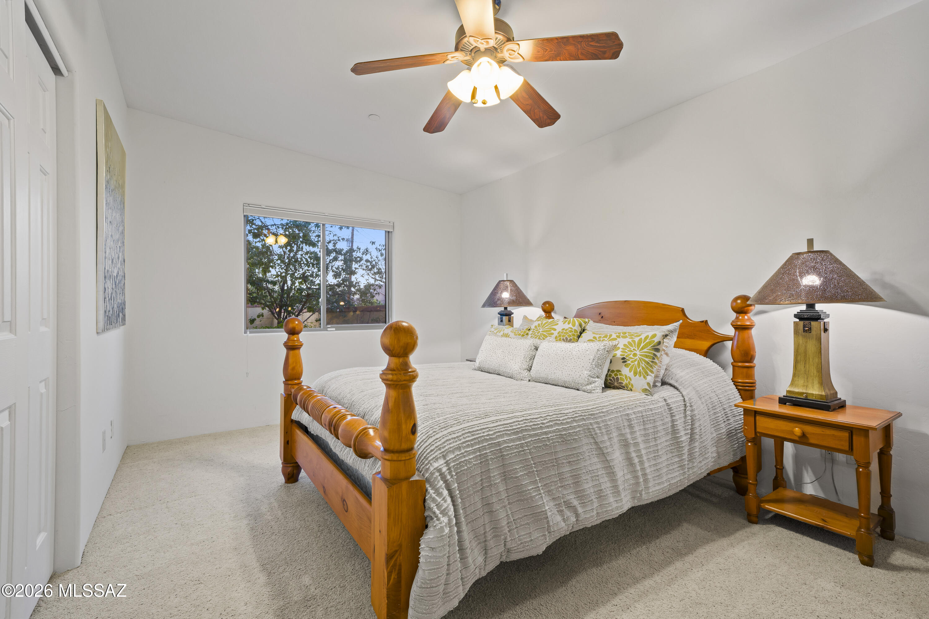 4370 E Coronado Ridge Lane