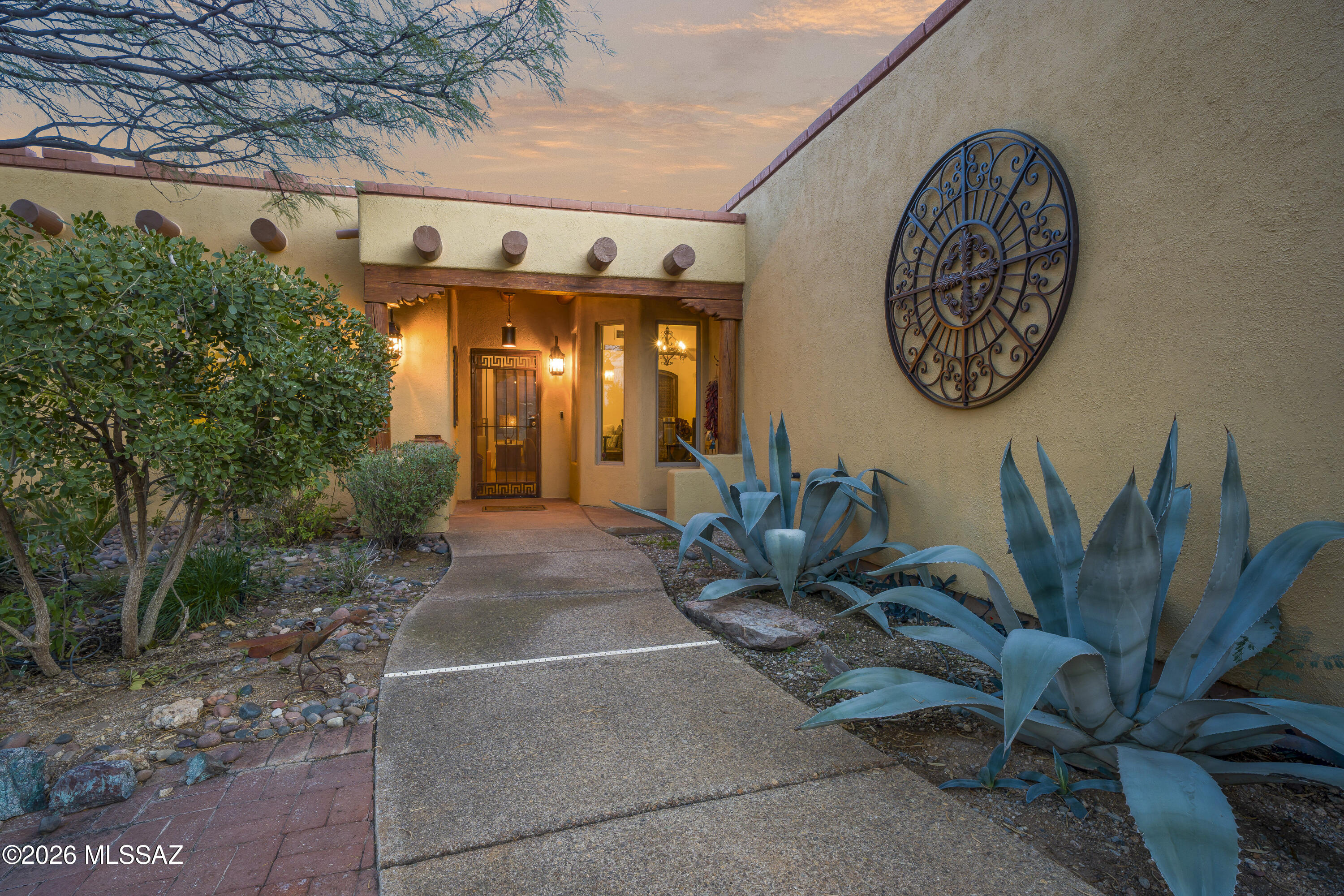 4370 E Coronado Ridge Lane