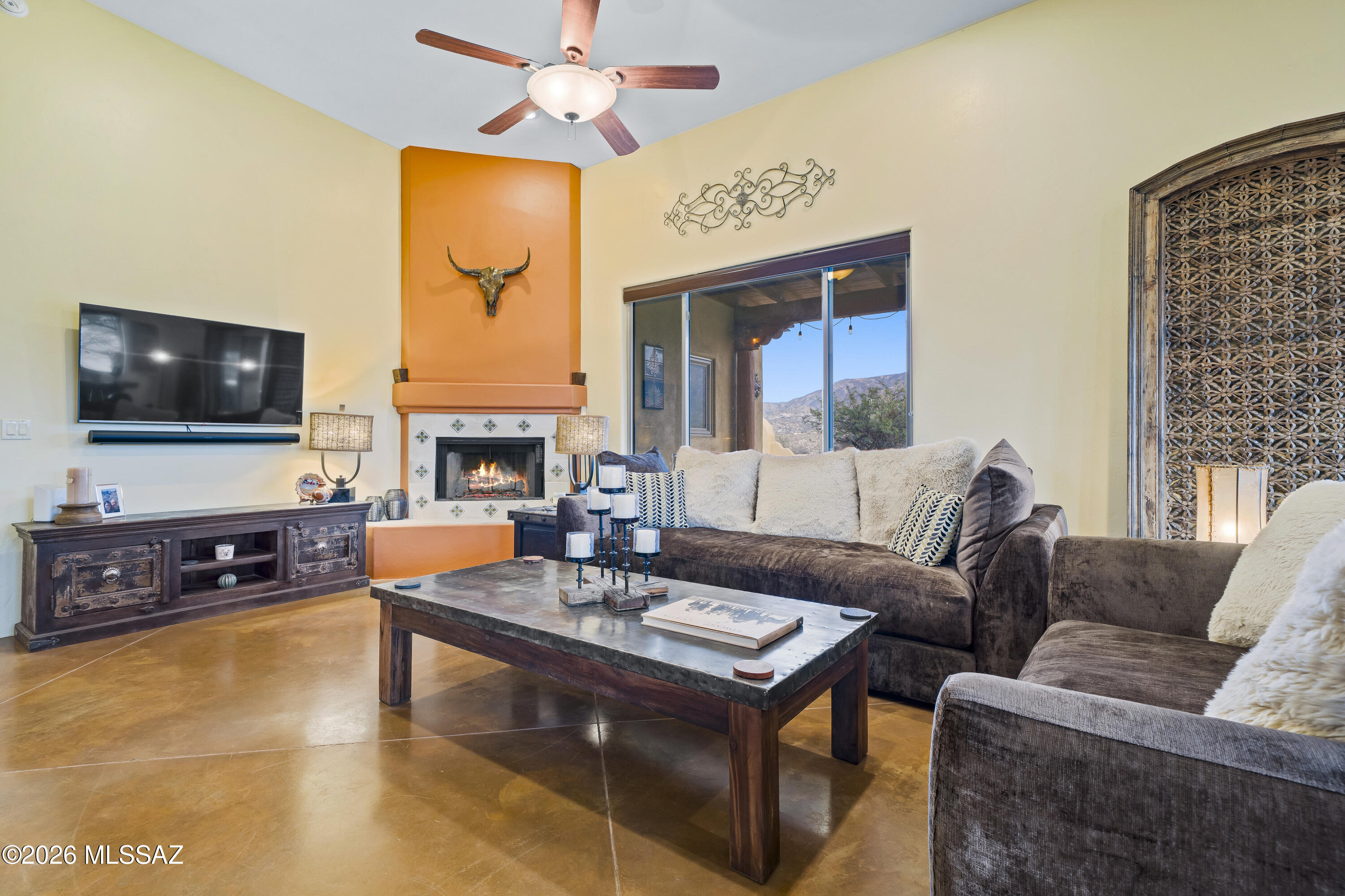 4370 E Coronado Ridge Lane