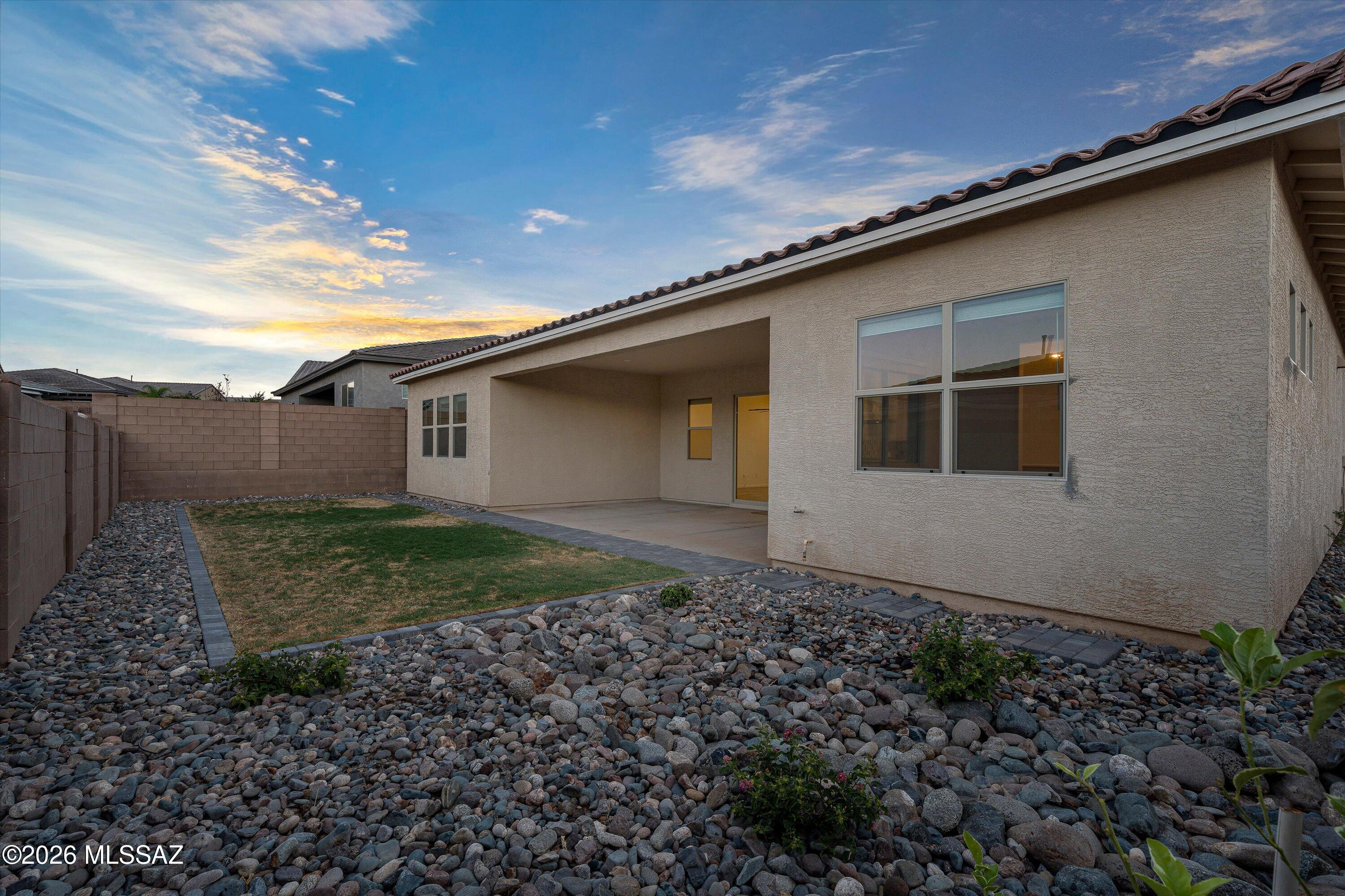 12782 E Tortoise Canyon Lane