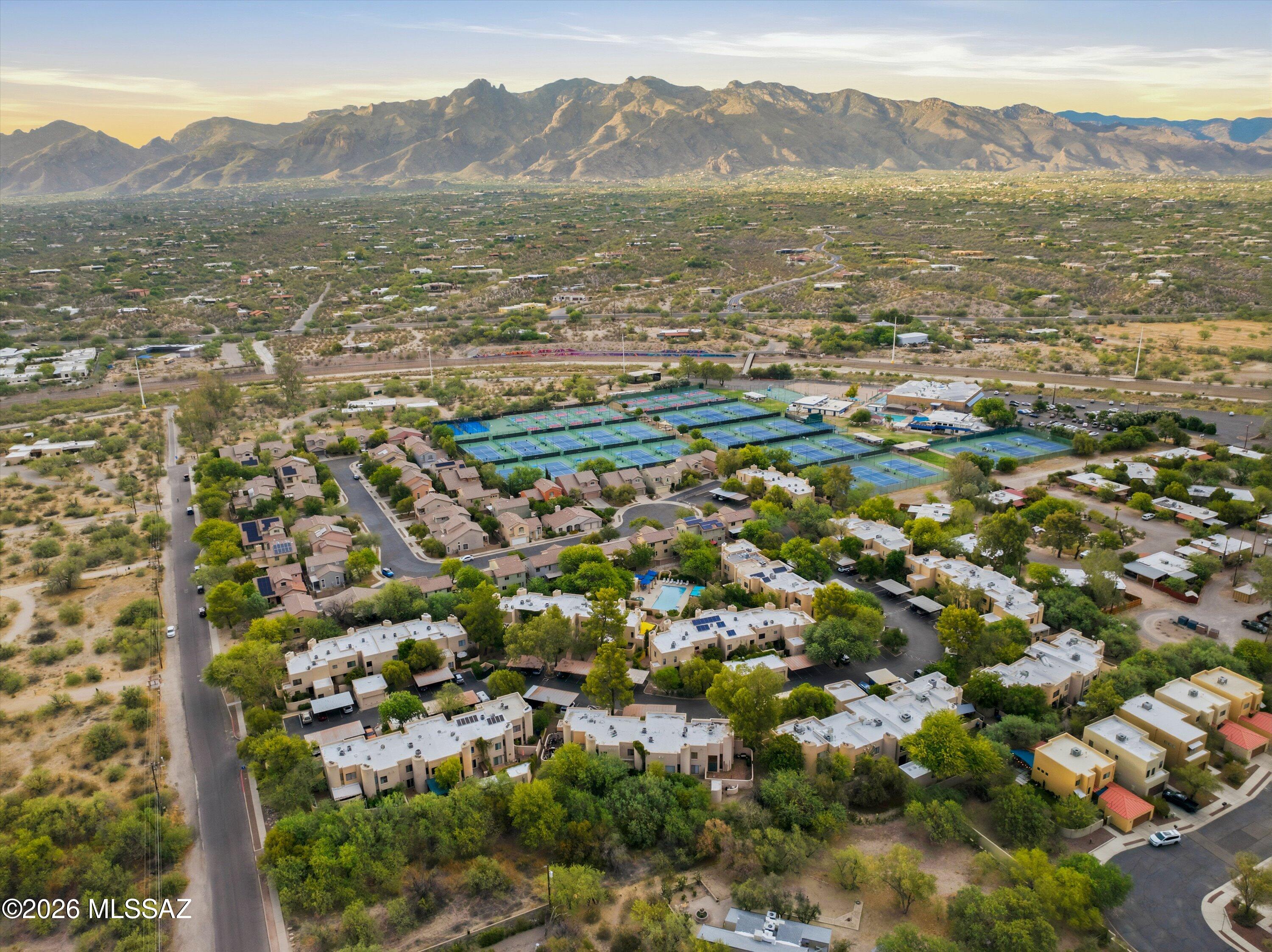 2882 E Sierra Vista Road