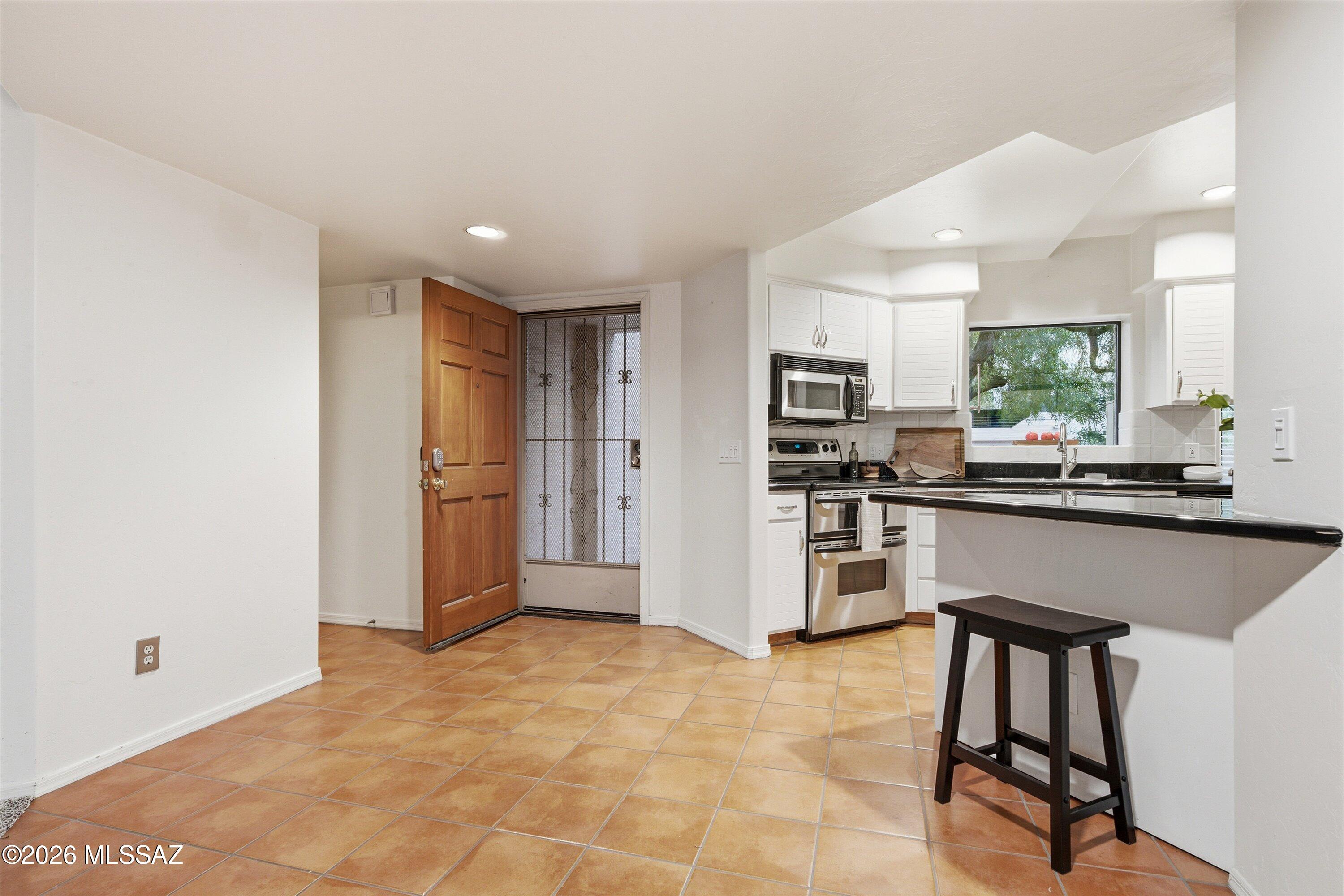 2882 E Sierra Vista Road