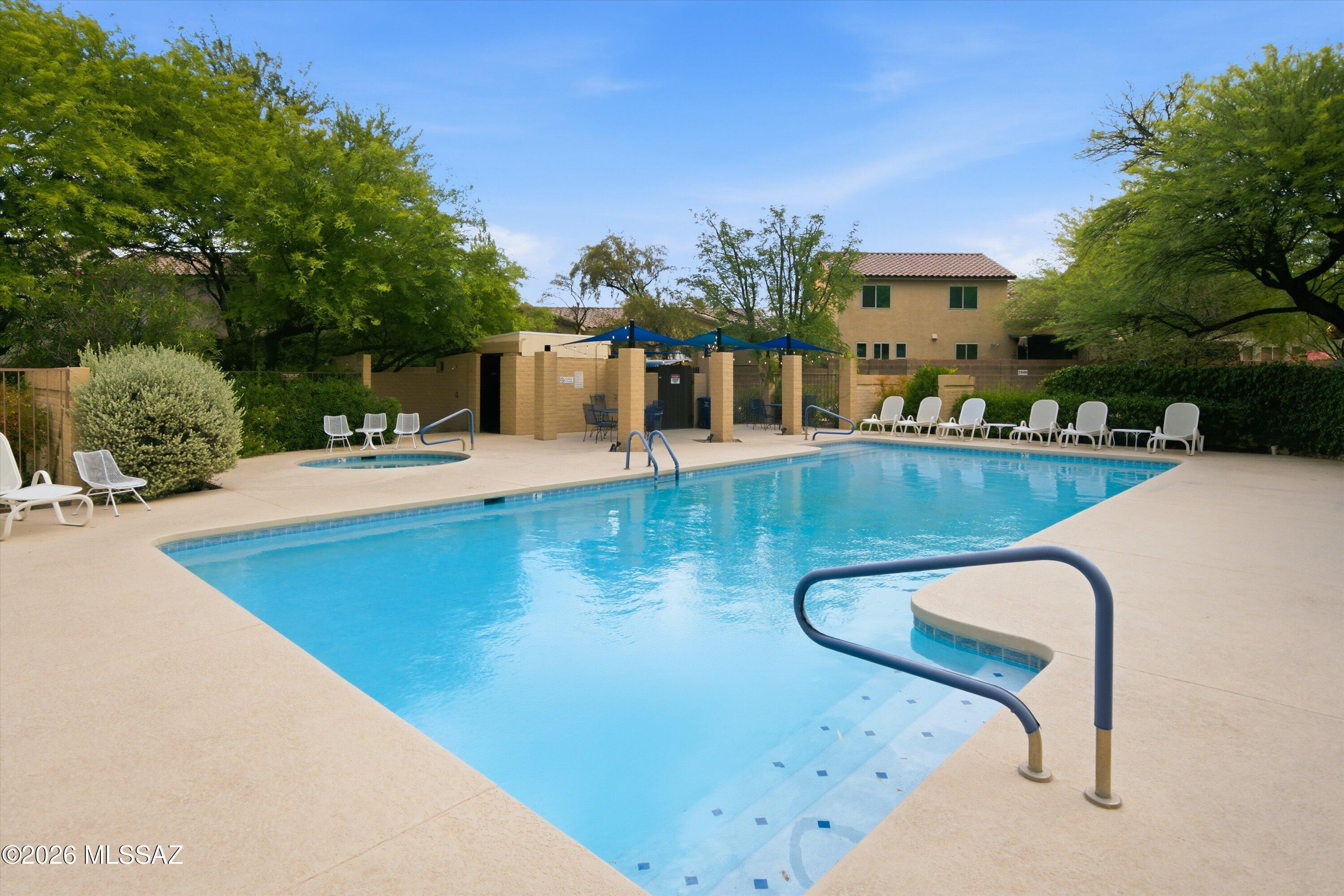 2882 E Sierra Vista Road