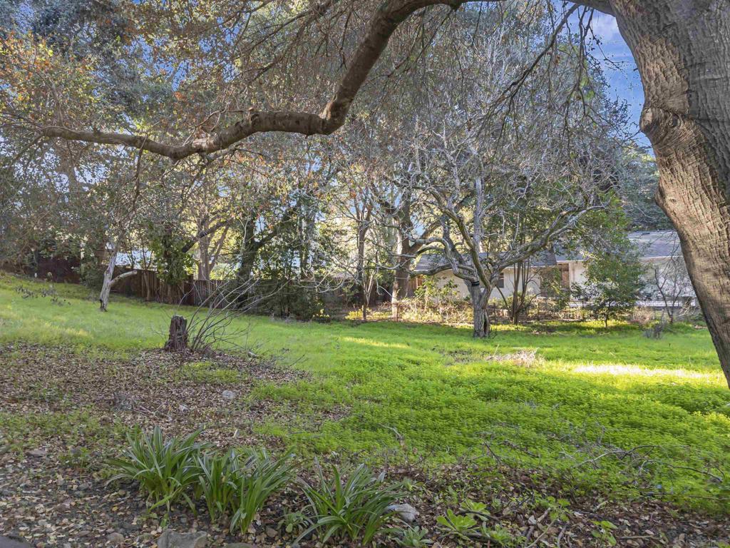 Saratoga 5-Lot Development