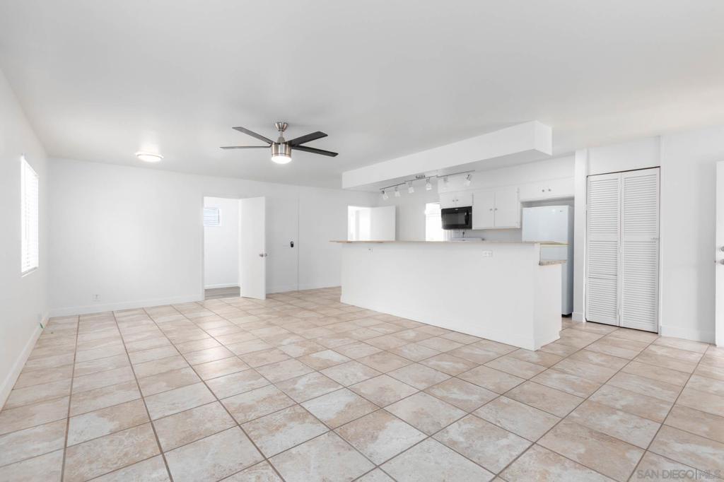 2840 Ridgeway Dr
