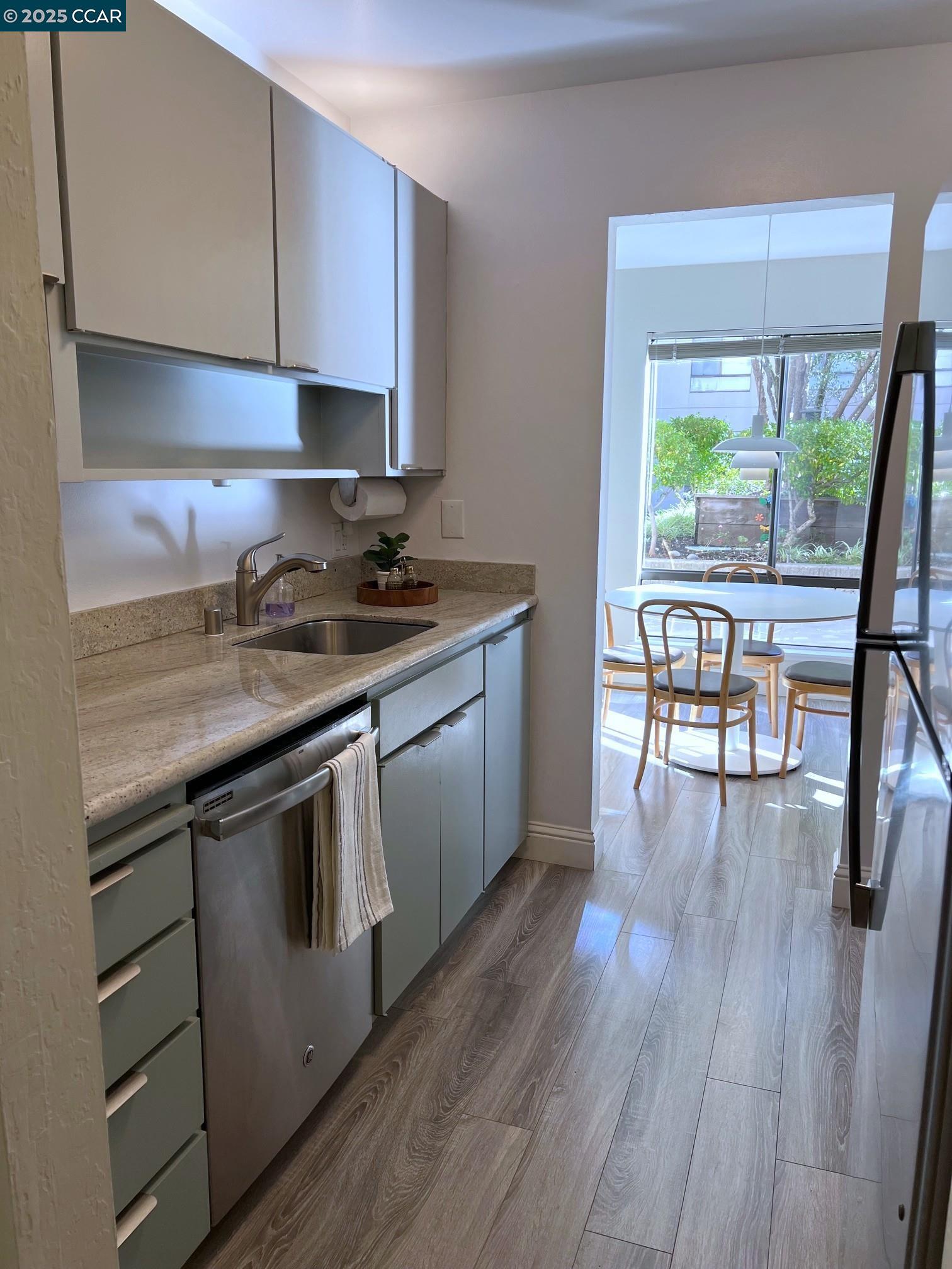 310 N Civic Dr # 202