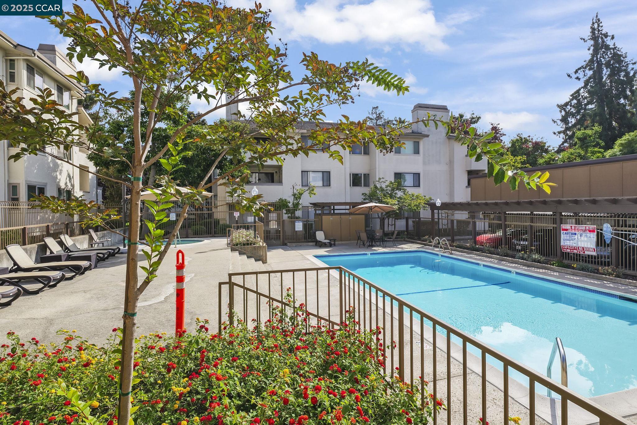 39993 Fremont Blvd # 102, Fremont Unit: 102