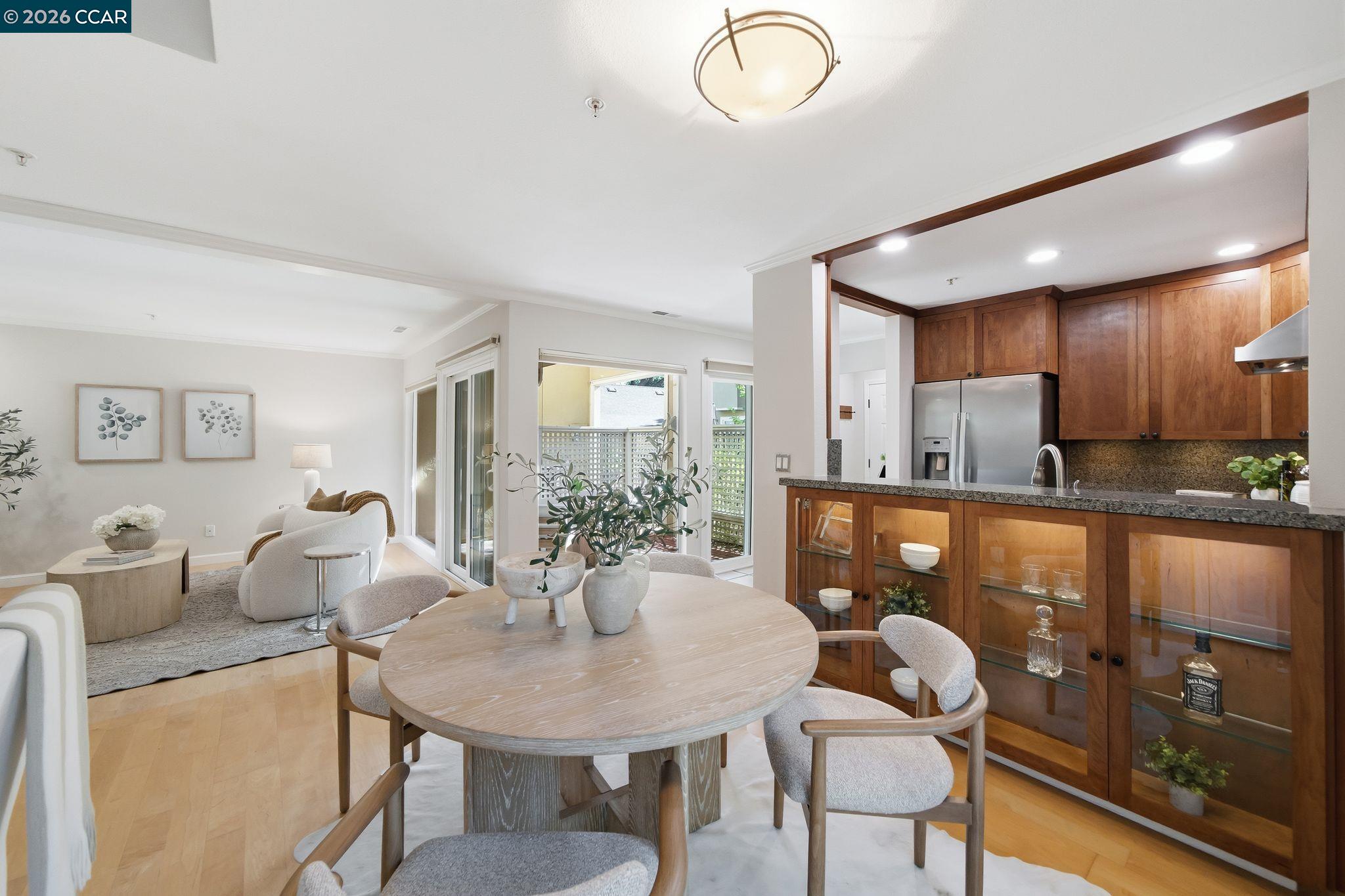 211 Kingston Way