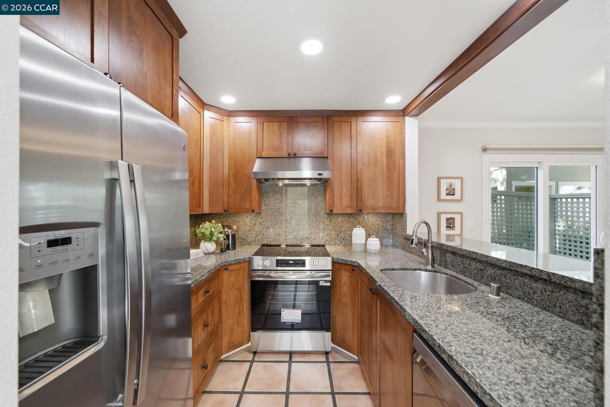 211 Kingston Way