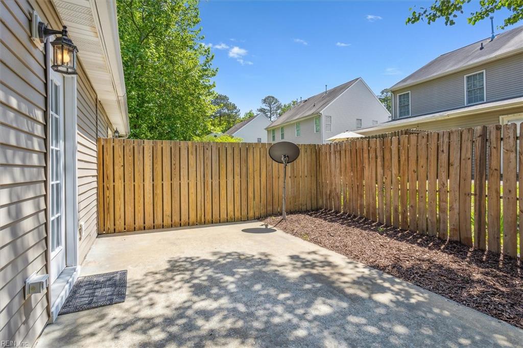 100 Susan DR