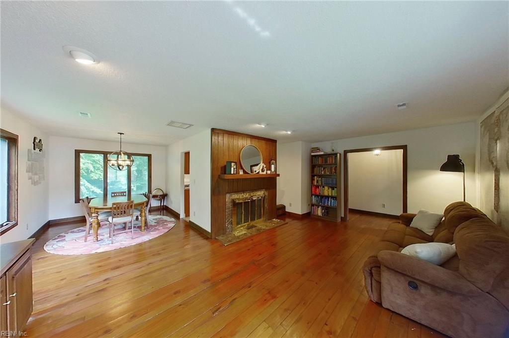 104 Glenwood DR