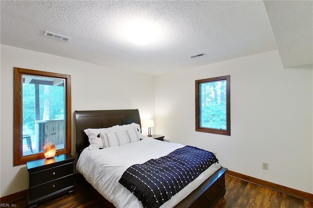 104 Glenwood DR