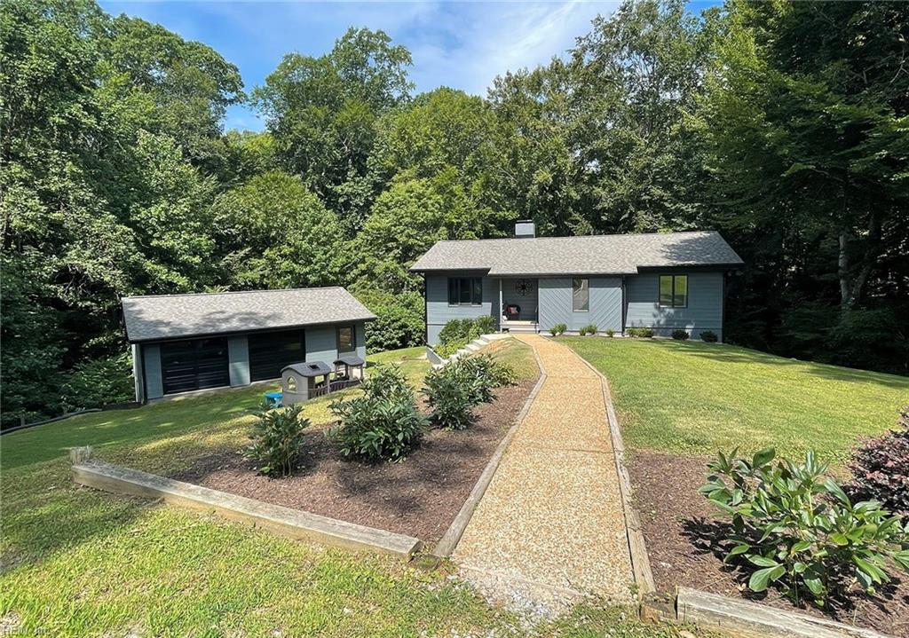 104 Glenwood DR