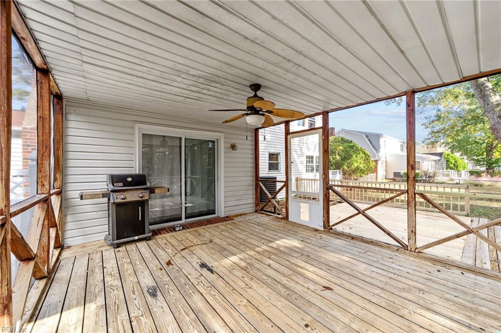 17 Carriage Hill DR