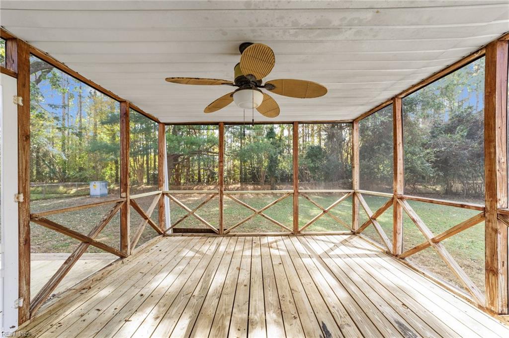 17 Carriage Hill DR