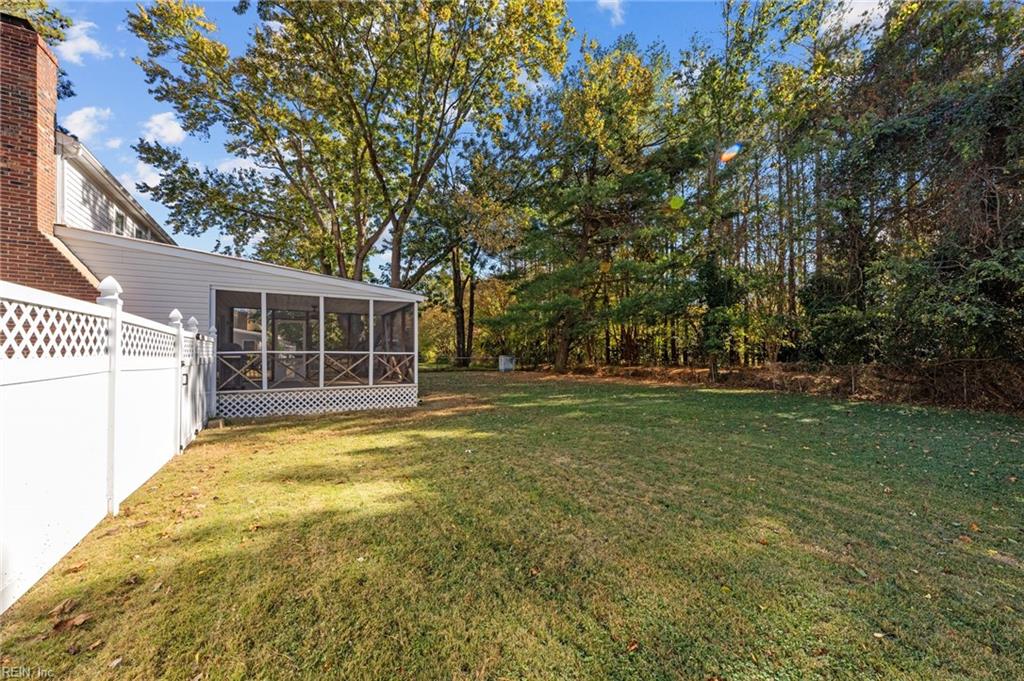 17 Carriage Hill DR
