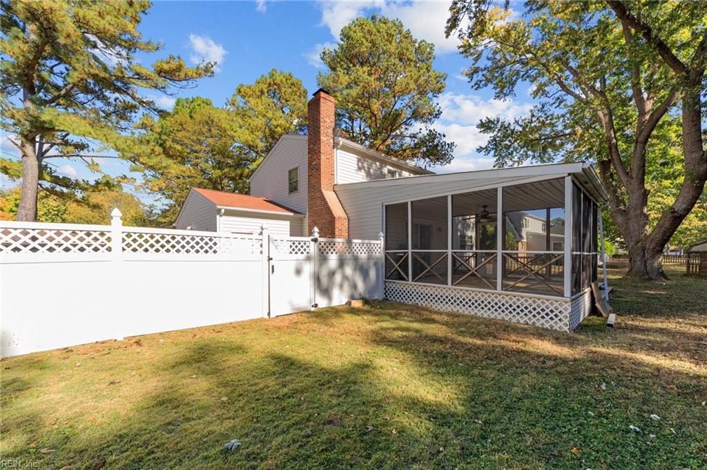 17 Carriage Hill DR