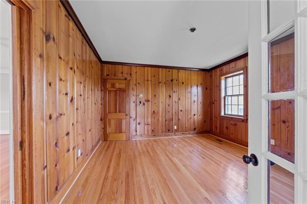 2366 Carsley RD