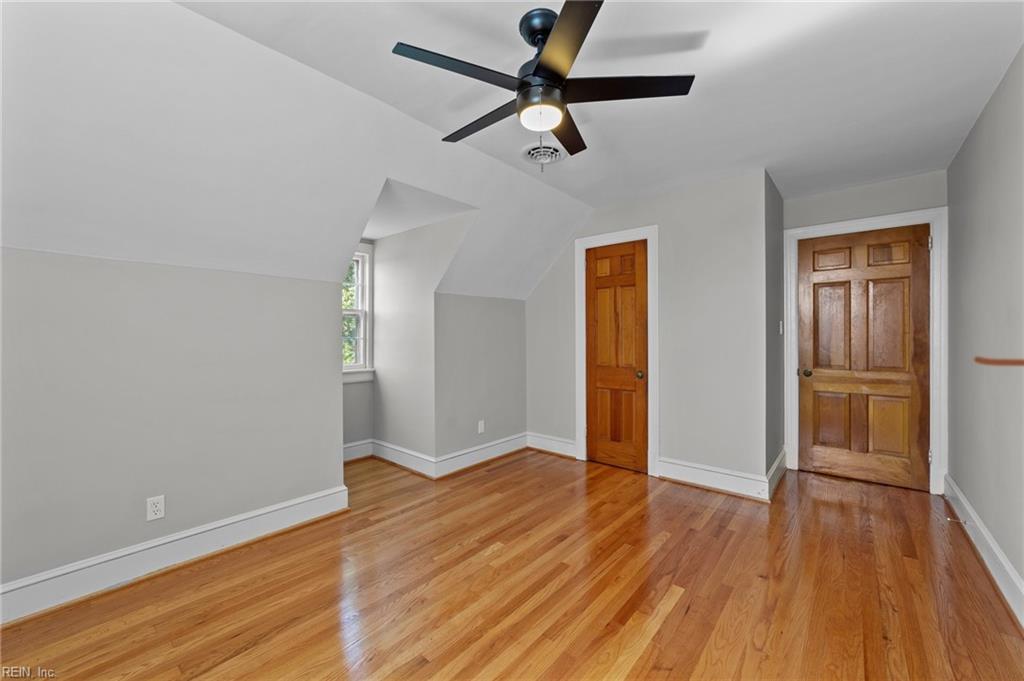 2366 Carsley RD