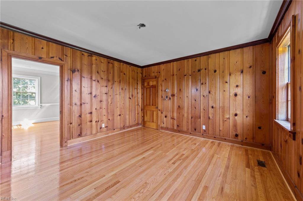 2366 Carsley RD