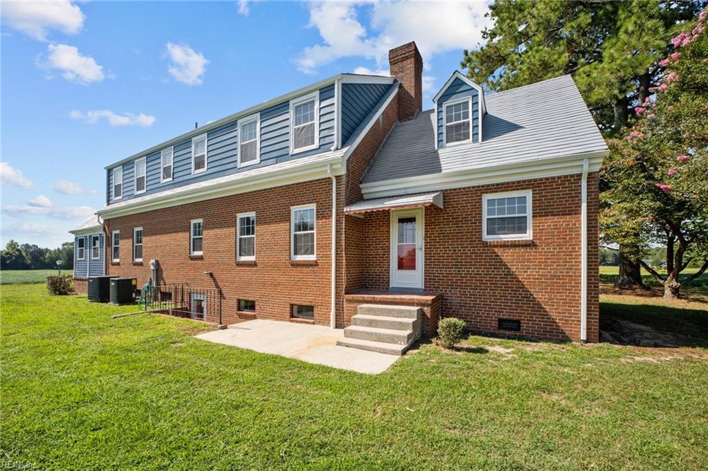 2366 Carsley RD