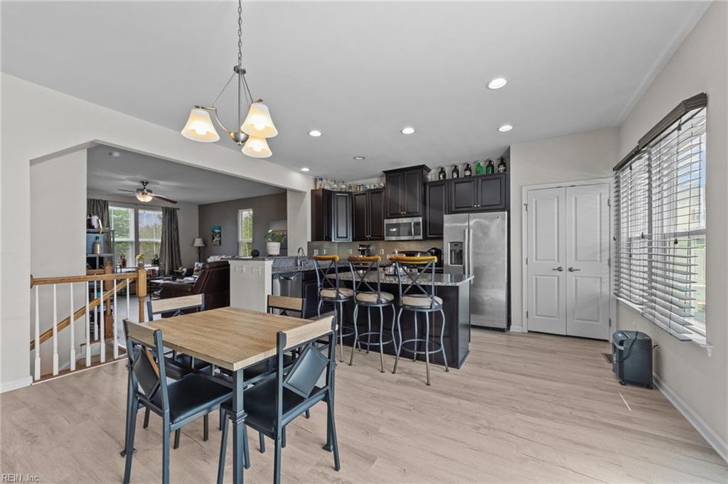 4014 Luminary DR