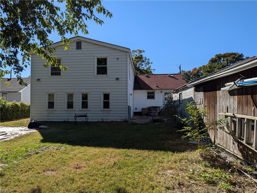 412 Winchester DR