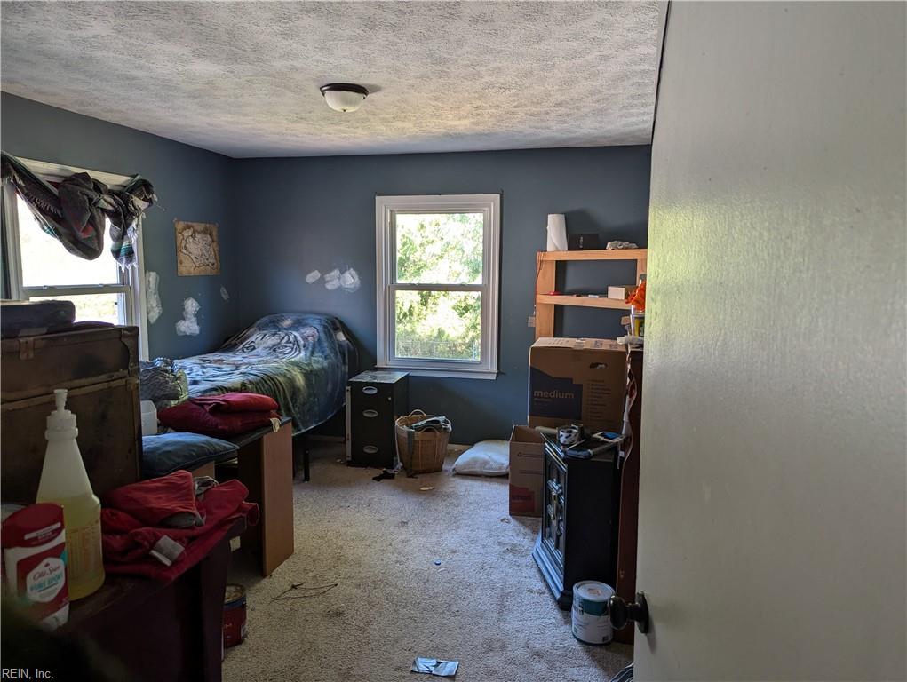 412 Winchester DR