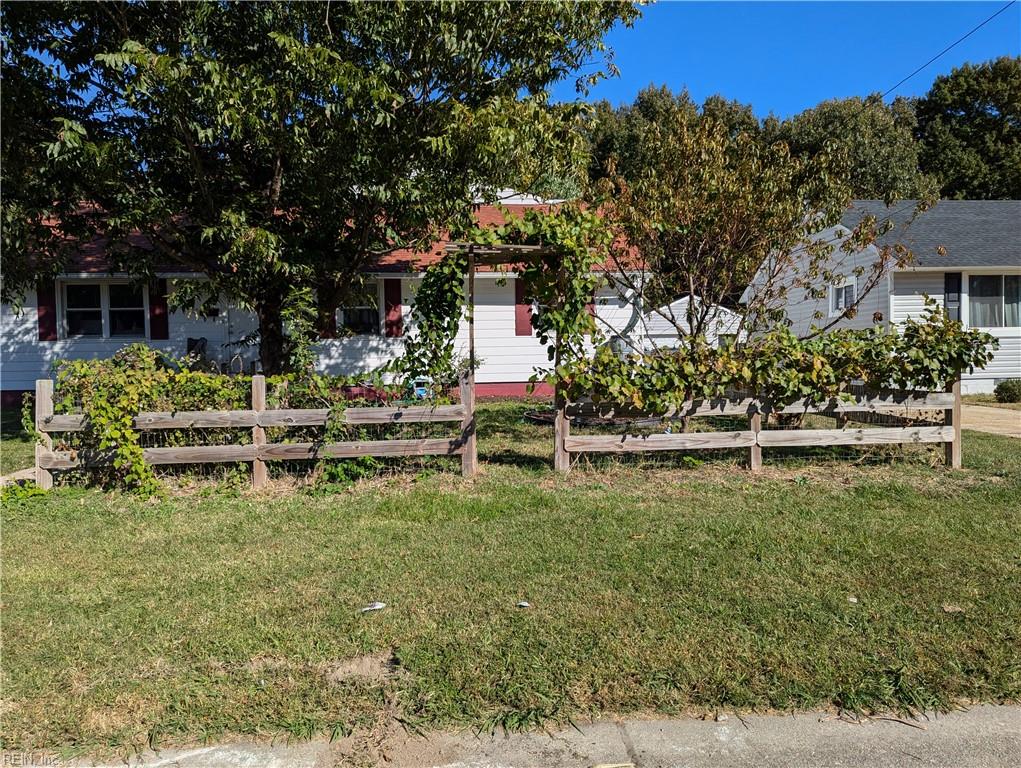 412 Winchester DR