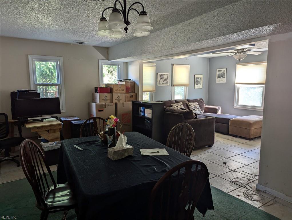 412 Winchester DR