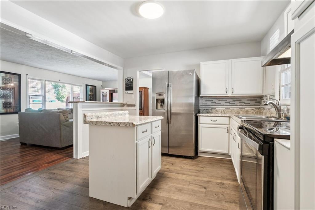 208 Woodhaven RD