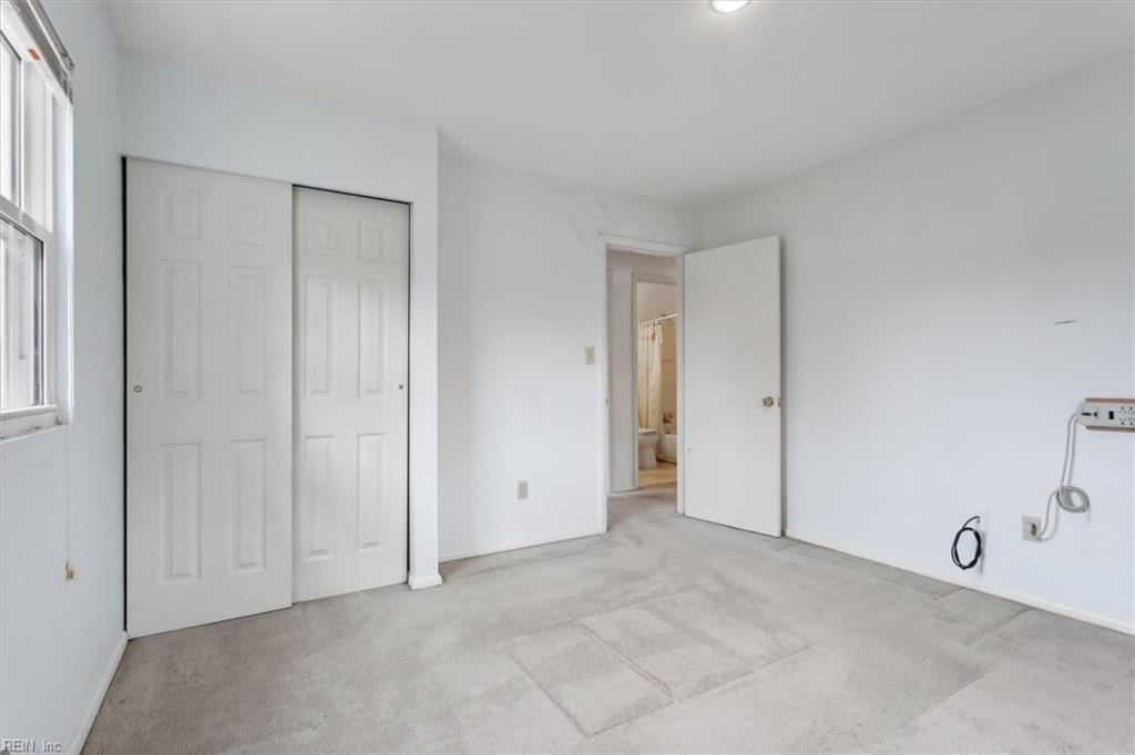 411 Eastwood DR