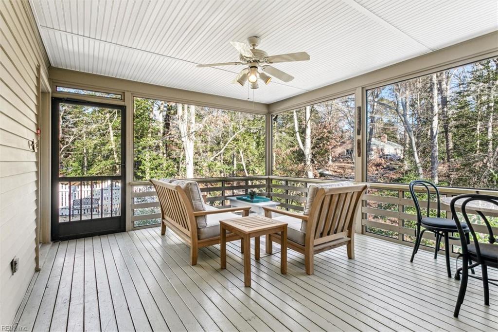 203 Woodbine DR