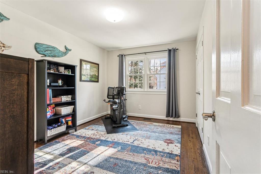 203 Woodbine DR