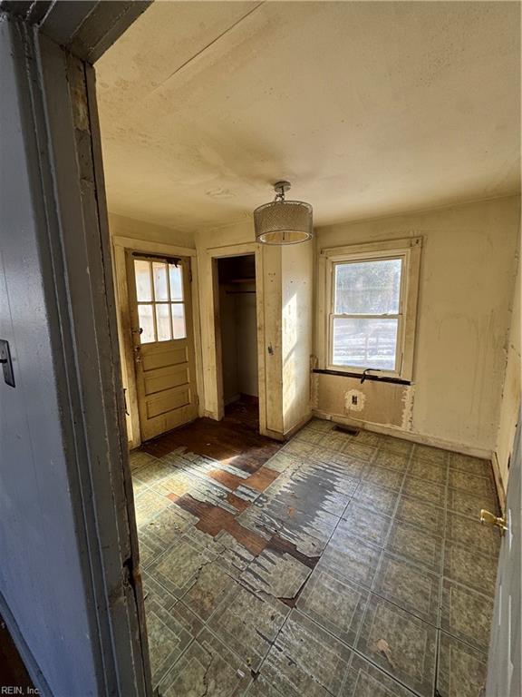 31 Jouett ST