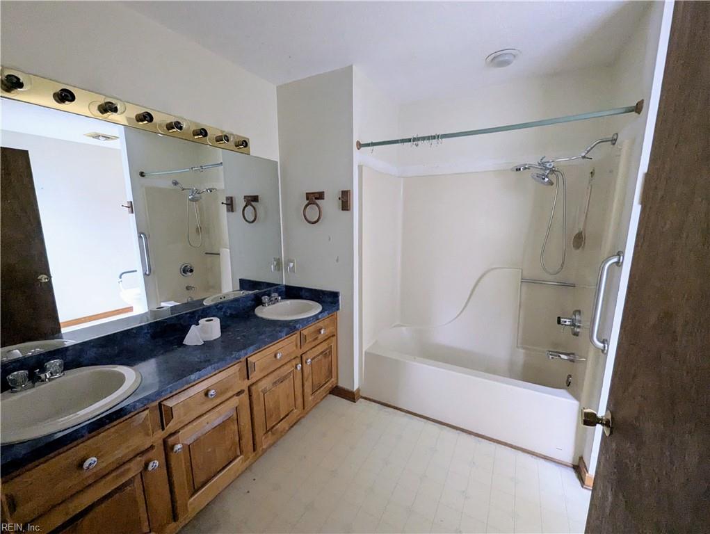 367 Sandy Point RD