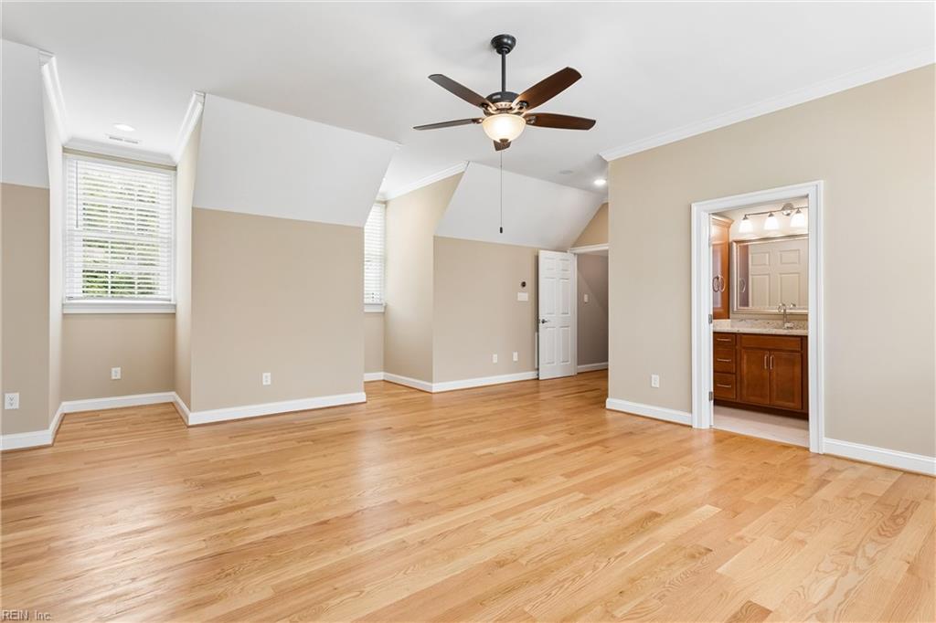 215 Danesbury PARK