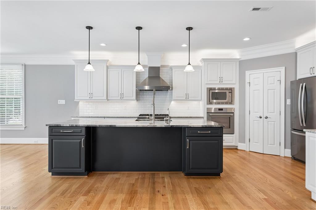 215 Danesbury PARK