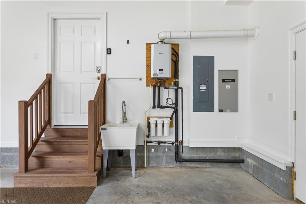 215 Danesbury PARK