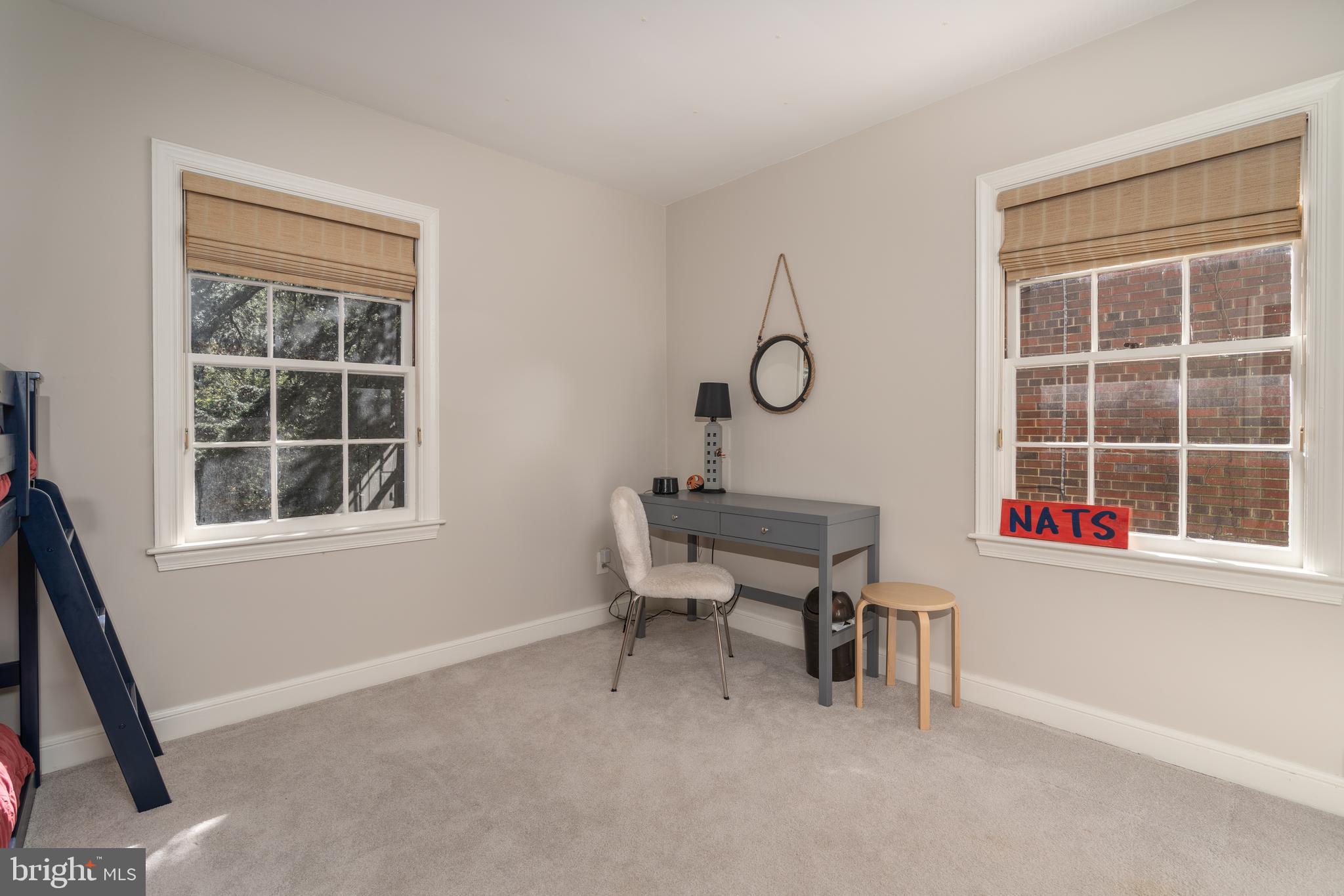 49 Observatory Cir NW