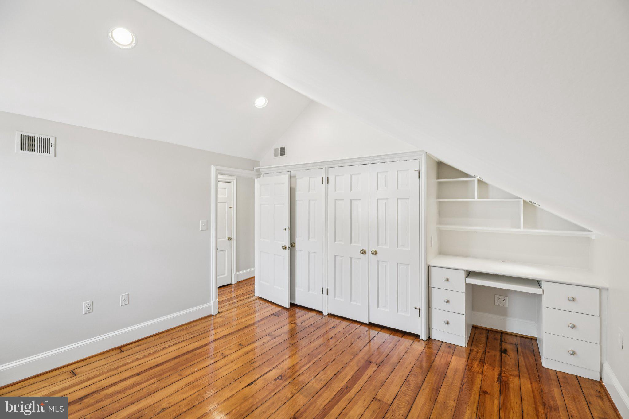 1545 35TH STREET NW