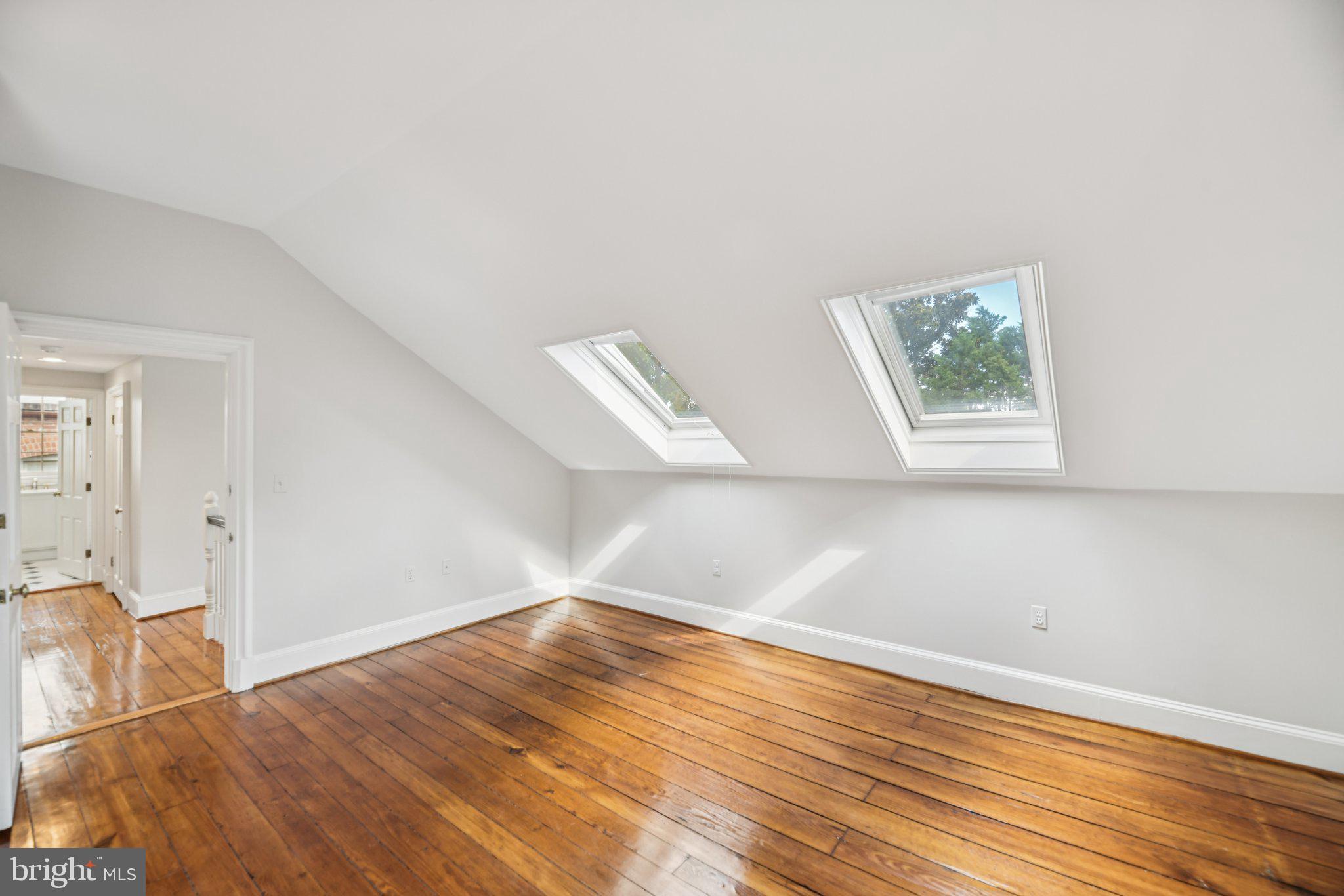 1545 35TH STREET NW