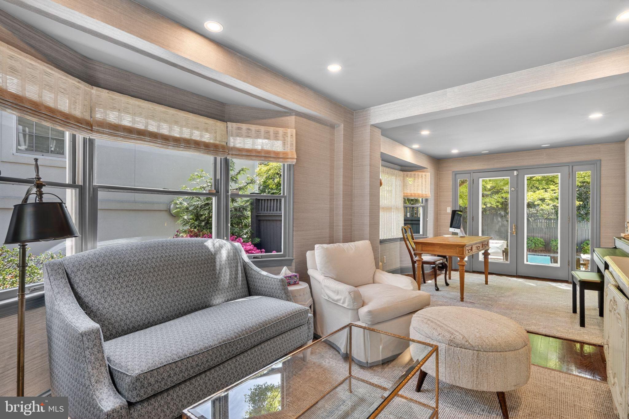 4340 GARFIELD STREET NW